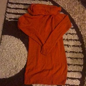 Turtle neck sweater,wet and wild,medium